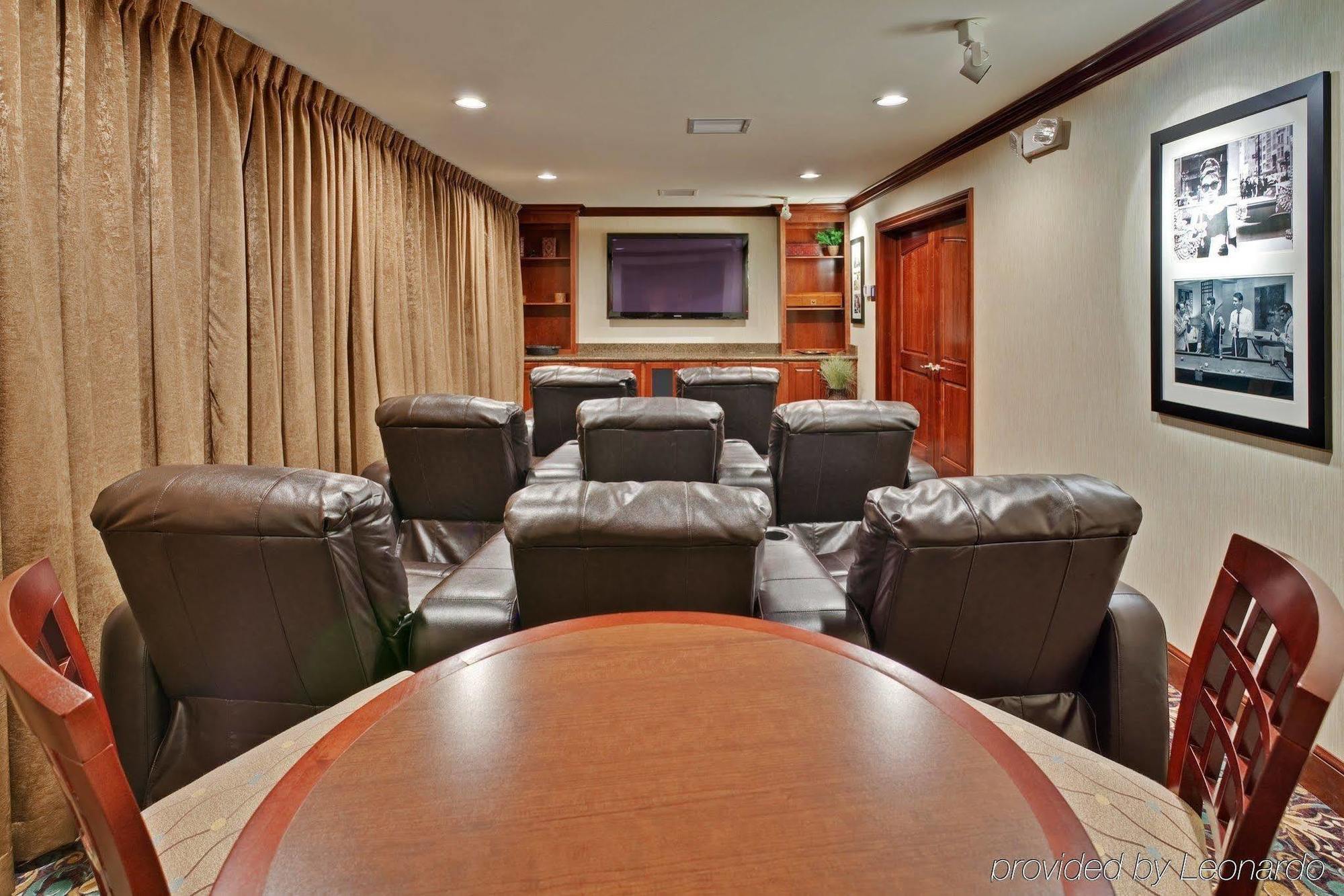 Staybridge Suites Indianapolis-Carmel By Ihg Ανέσεις φωτογραφία